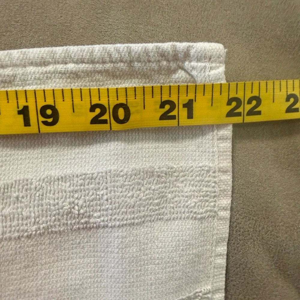 Vintage Holiday Inn Hotel Bath Towel White Green Script Logo Cotton Terry 42x21